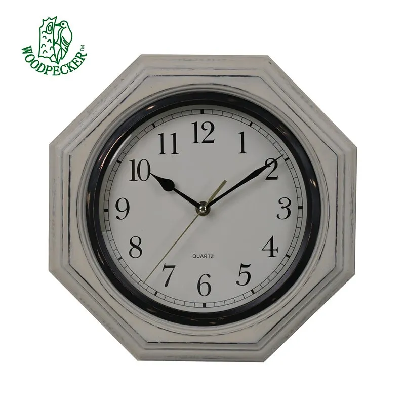 দেহাতি ধৃত কাঠের দেয়াল ঘড়ি